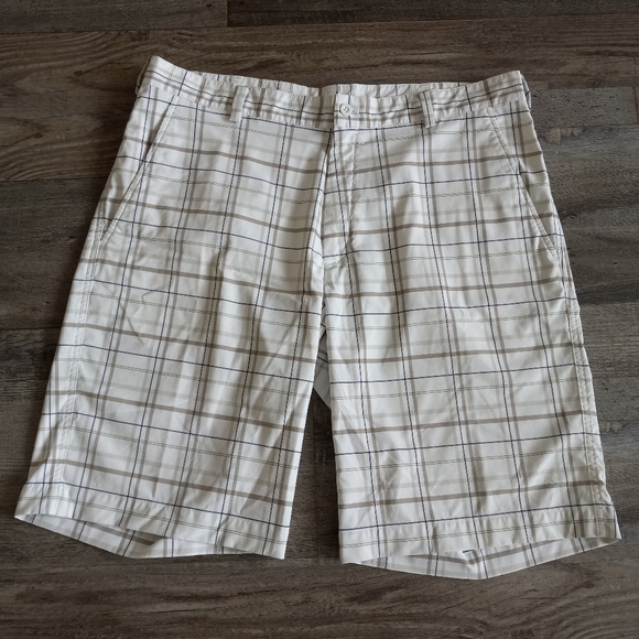 Nike Other - Mens Nike Golf FIT Dry White Plaid Athletic Chino Golf Shorts Casual